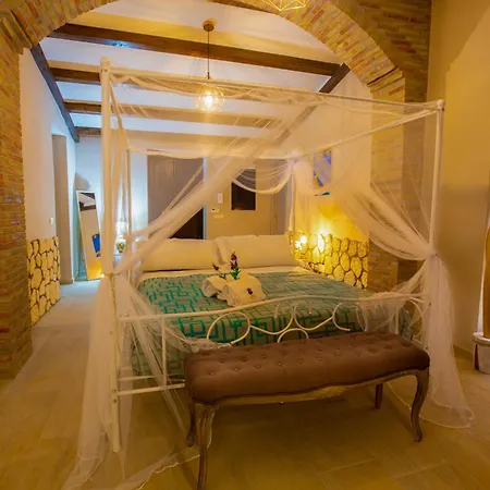 Bed & Breakfast La Corte Di Afea 4*