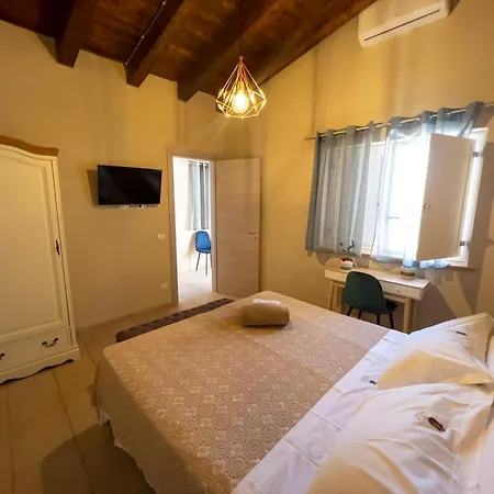 La Corte Di Afea Bed & Breakfast 4*