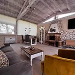 La Corte Di Afea Bed & Breakfast