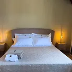 La Corte Di Afea Bed & Breakfast 4*