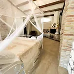 Bed & Breakfast La Corte Di Afea 4*