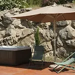 La Corte Di Afea Bed & Breakfast 4*